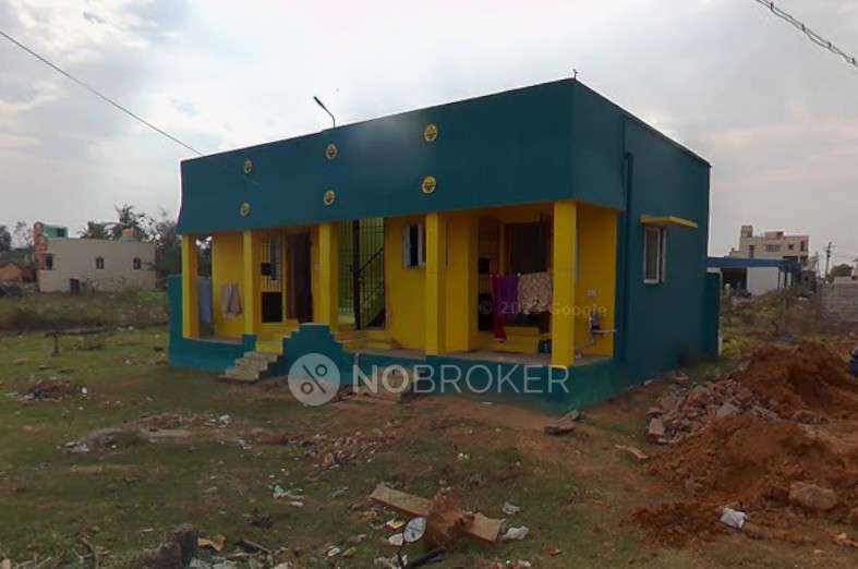 4+ BHK House For Sale  In 291, Eswaran Nagar, Pammadukullam Village, Red Hills, Chennai, Pammathukulam, Tamil Nadu 600052, India