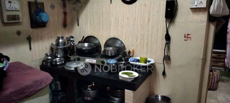 1 RK Flat In Laxmi Narayn Bldg  For Sale  In Charni Road