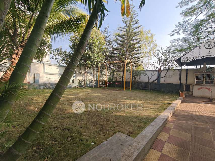 2 BHK Flat In Pristine Classique Co-op Hsg Soc for Rent  In Pristine Classique Co-op Hsg Soc