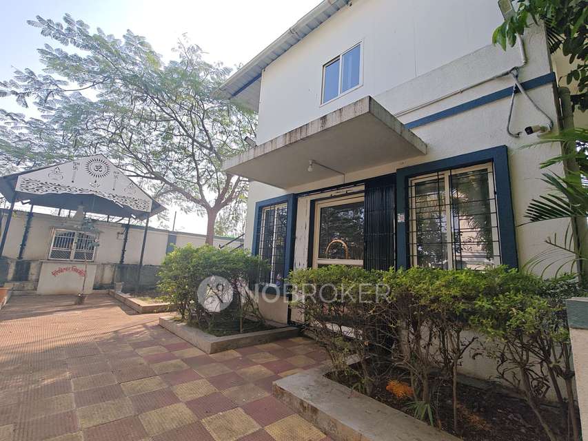 2 BHK Flat In Pristine Classique Co-op Hsg Soc for Rent  In Pristine Classique Co-op Hsg Soc