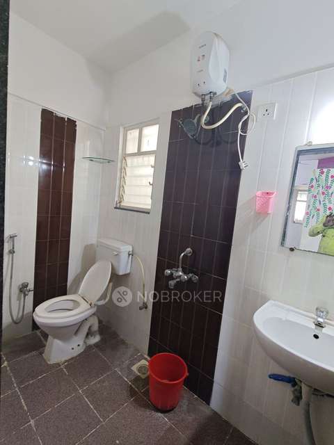 2 BHK Flat In Pristine Classique Co-op Hsg Soc for Rent  In Pristine Classique Co-op Hsg Soc