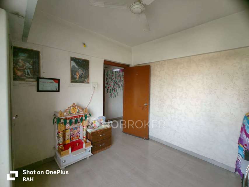 2 BHK Flat In Pristine Classique Co-op Hsg Soc for Rent  In Pristine Classique Co-op Hsg Soc