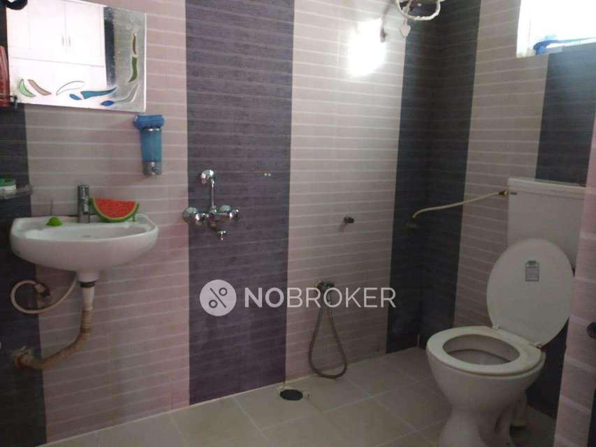 2 BHK Flat In Vaibhav Signature For Sale  In Nallagandla