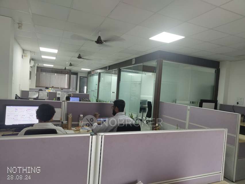 Co-Working  space in Mahavir Enclave, Delhi for Rent 