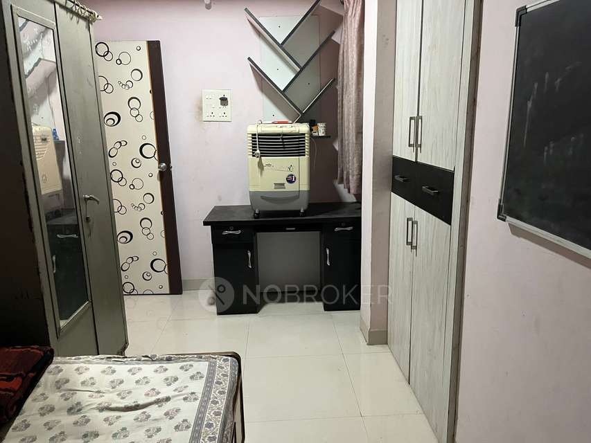 Single Room for Male In 2 BHK  In Bsnl Telephone Exchange