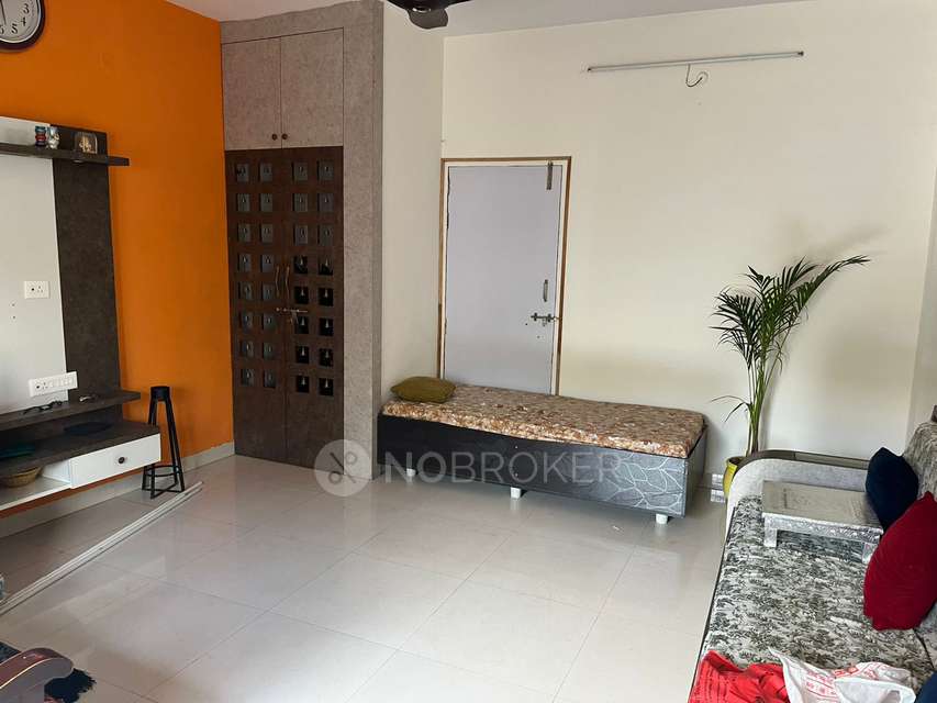 Single Room for Male In 2 BHK  In Bsnl Telephone Exchange