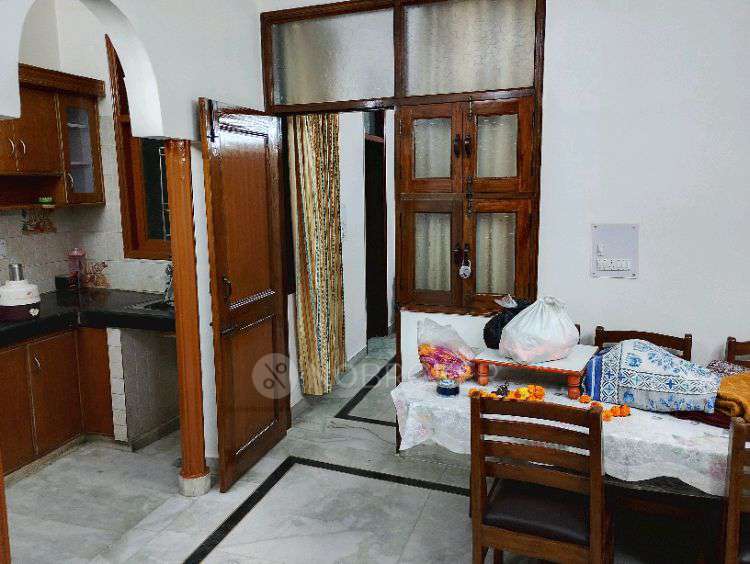 2 BHK House for Rent  In Dhakka Village, Mukherjee Nagar