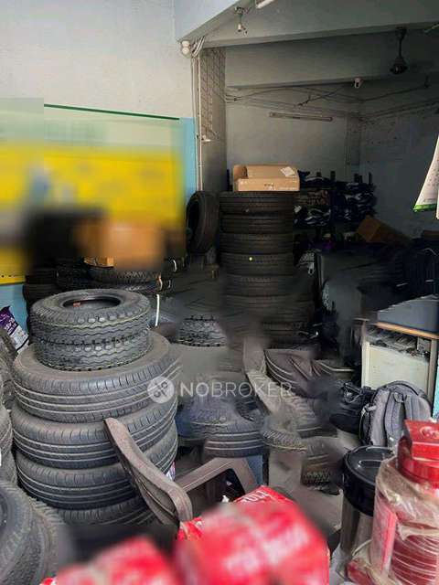 Shop in Bima Complex Steel Market, Mumbai for sale 