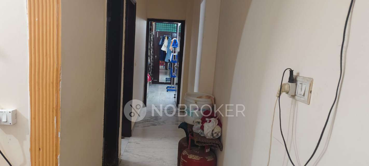 2 BHK Flat In Mehrauli Rwa, Mehrauli For Sale  In Mehrauli