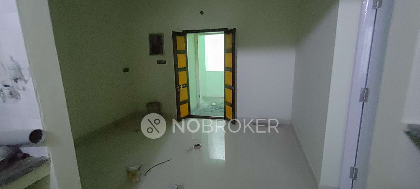 2 BHK Flat In Dev Apartments For Sale  In Velachery, Chennai