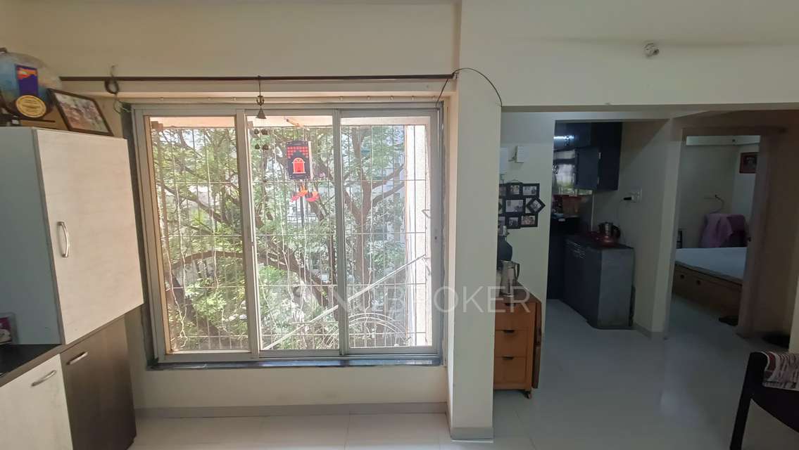 2 BHK Flat In Shree N M Joshi Annex For Sale  In Mulund East