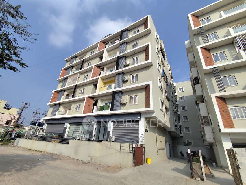 2 BHK Flat In Sr Sapphire Block A, Bandlaguda Jagir For Sale  In Anand Nagar Colony