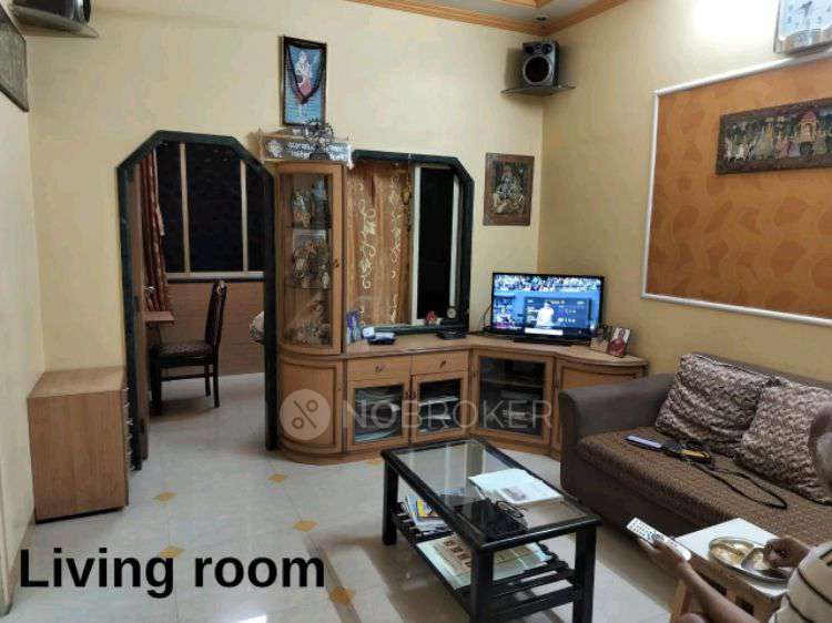 2 BHK Flat In Hanuman Road Vile Parle Eastt Mumbai for Rent  In Vile Parle East, Vile Parle