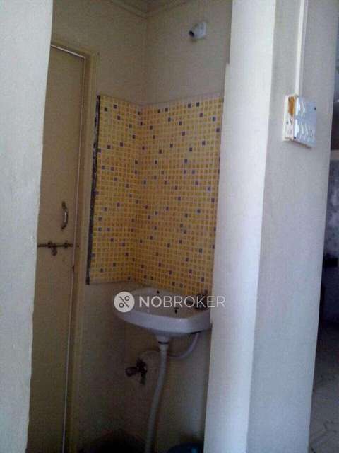 2 BHK Flat In Jai Ganesh Complex for Rent  In Dhayari