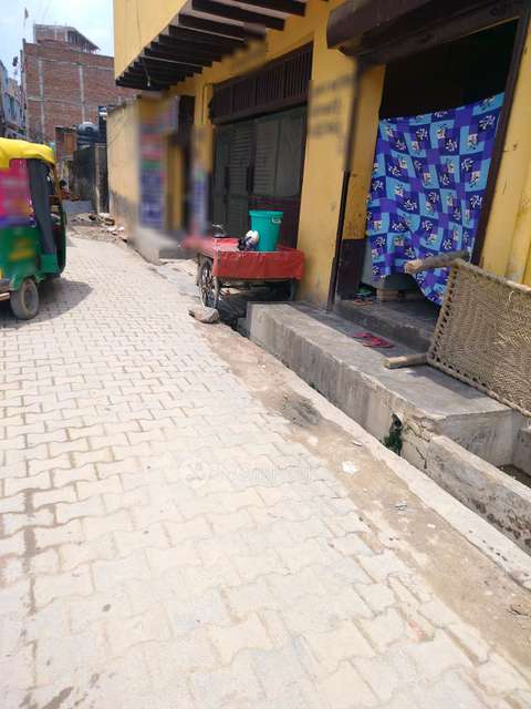 Shop in Sector 63, Noida for Rent 