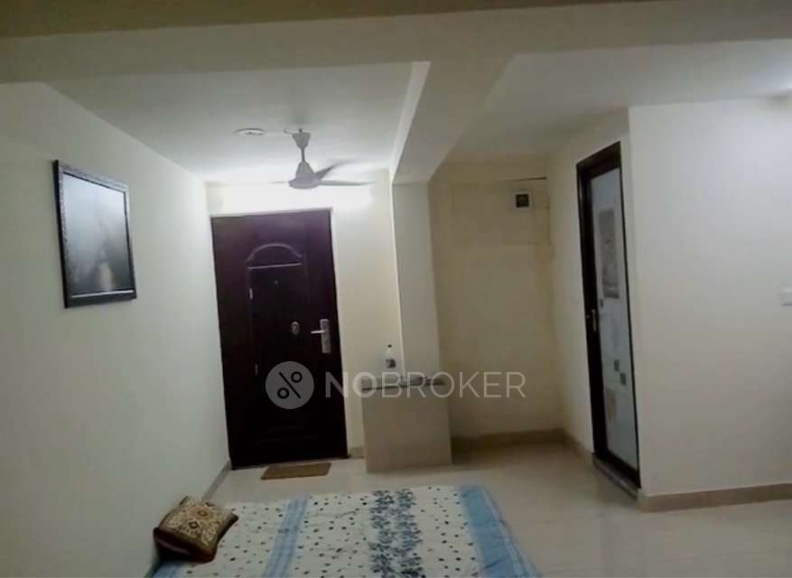 1 BHK Flat In Sb for Rent  In  Lajpat Nagar