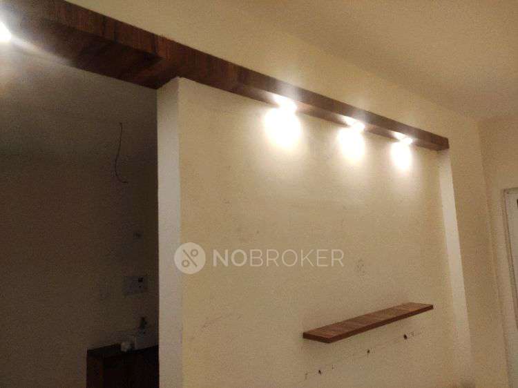 2 BHK Flat In Dsr Lotus Towers For Sale  In Hoodi