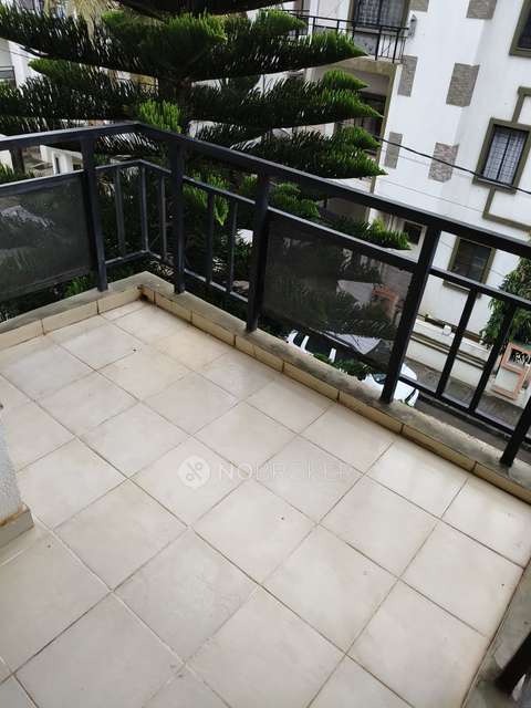 3 BHK Flat In Silver Wood Enclave For Sale  In Devinagar