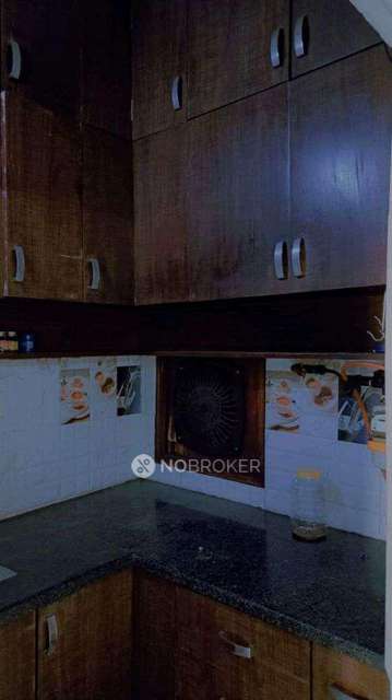 1 BHK Flat In Standlone Building  For Sale  In Raja Park