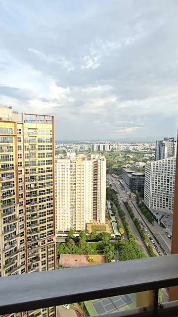 4 BHK Flat In Amanora Adreno Towers for Rent  In Hadapsar