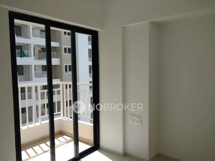 2 BHK Flat In Venkatesh Oxy Galaxy For Sale  In Wagholi