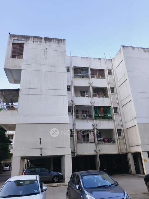 2 BHK Flat In Manjri Greenwoods for Rent  In Hadapsar