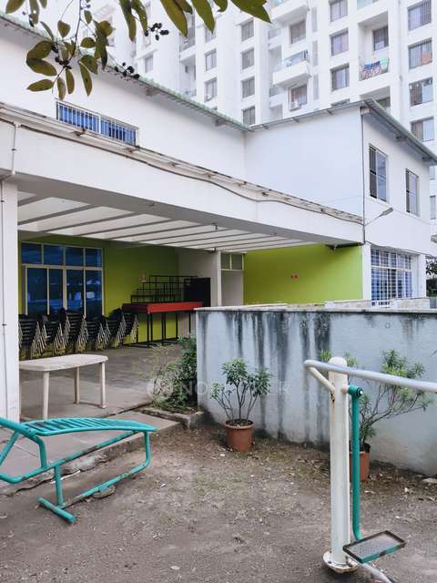 2 BHK Flat In Manjri Greenwoods for Rent  In Hadapsar