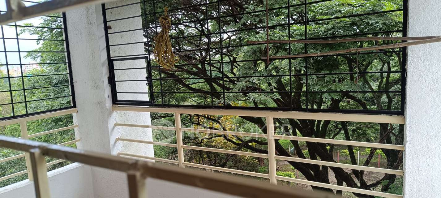 2 BHK Flat In Manjri Greenwoods for Rent  In Hadapsar