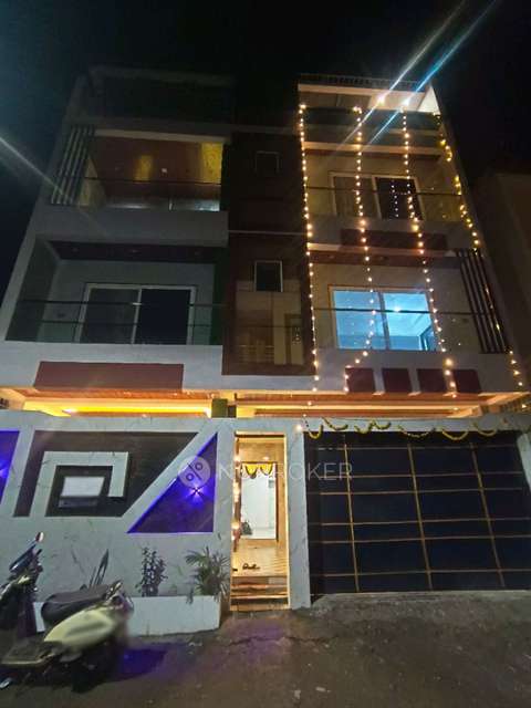 4+ BHK Flat For Sale  In Lohegaon