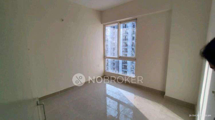 2 BHK Flat In Signature Global Deluxe Dxp for Rent  In Sector 37d