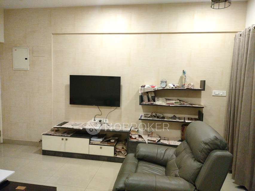 2 BHK Flat In Salarpuria Laurel Heights for Rent  In T. Dasarahalli