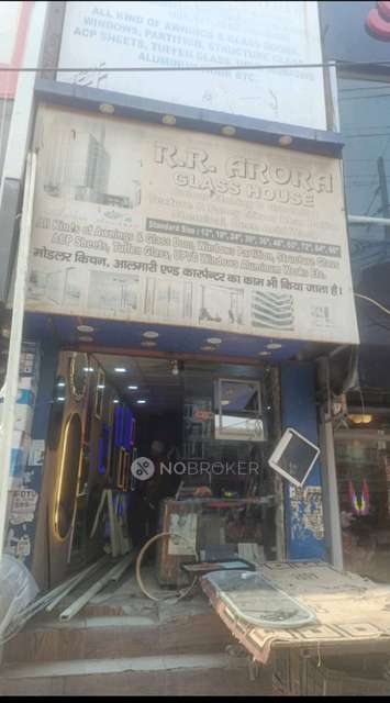 Shop in Wz-261/b-1, (opp. Metro Pillar No:671, Main Road, Wz Block, Block A, Uttam Nagar, New Delhi, Delhi, 110059, India, Delhi for Rent 