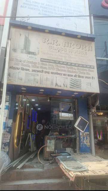 Shop in Wz-261/b-1, (opp. Metro Pillar No:671, Main Road, Wz Block, Block A, Uttam Nagar, New Delhi, Delhi, 110059, India, Delhi for Rent 