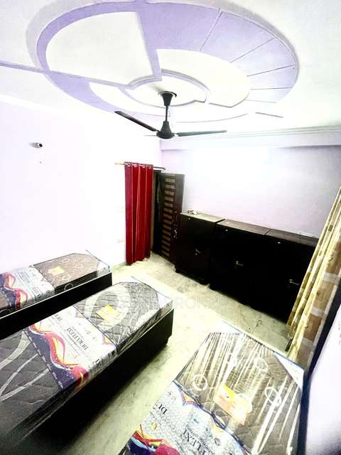 PG for Boys in Laxmi Nagar