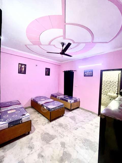 PG for Boys in Laxmi Nagar