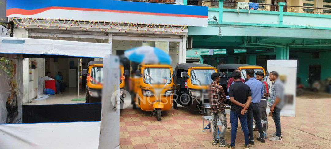 Showroom in 14, Agra Rd, Mumbai for Rent 