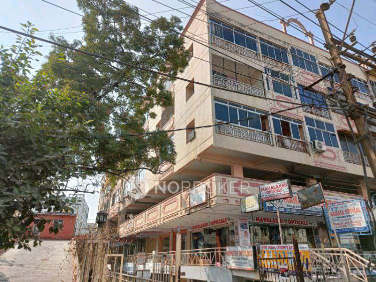 3 BHK Flat In Malthe Naik    Plaza for Rent  In Abids