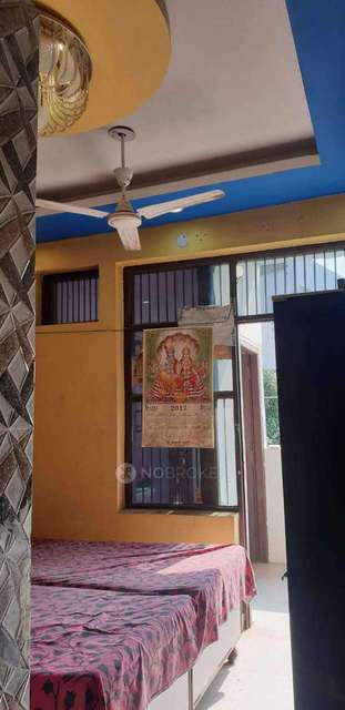 1 RK House for Rent  In Sector 21