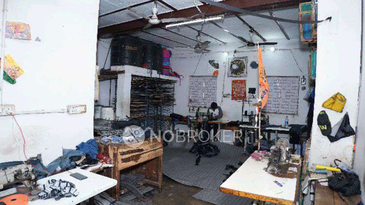 Godown/Warehouse in Sadar Bazar, Delhi for Rent 