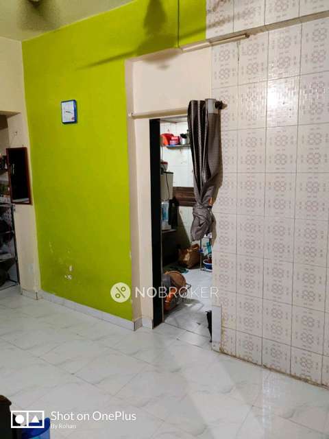 1 RK Flat In Parijat Society, Borivali for Rent  In Tata Power House Health Post, Mcgm