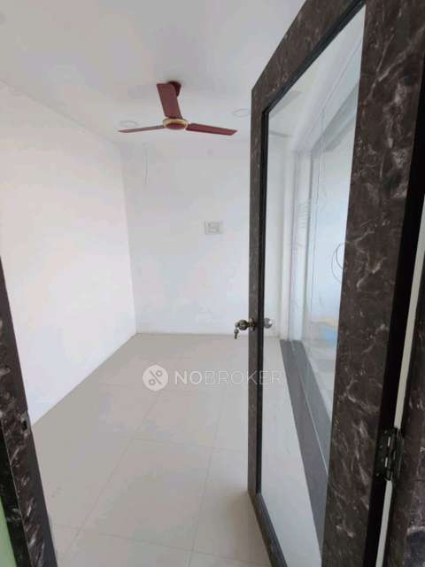 Co-Working  space in Selaiyur, Chennai for Rent 