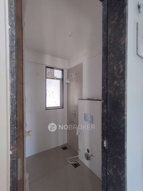 1 BHK Flat In Godrej Tranquil For Sale  In Kandivali East