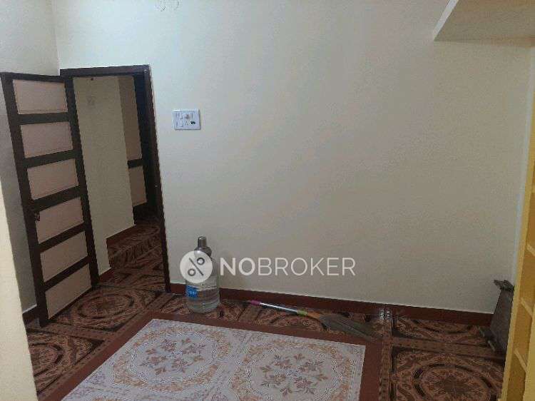 2 BHK Flat In Navarathana Colony  For Sale  In K. K. Nagar,