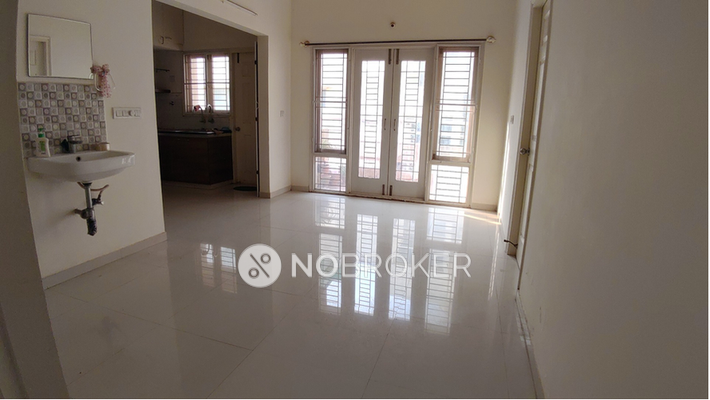 2 BHK Flat In Saroj Cosmos, Bhoganhalli for Rent  In Bhoganhalli