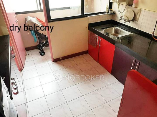 2 BHK Flat In Magarpatta Daffodils Apartment, Hadapsar for Rent  In Hadapsar