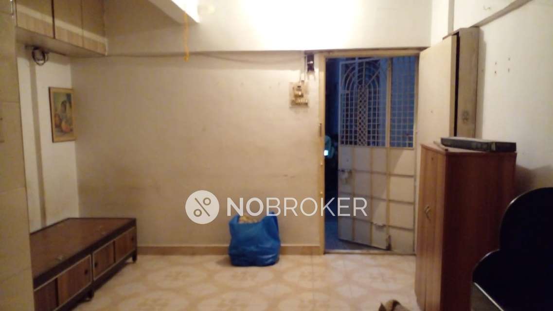 1 RK Flat In Sharnam Chs For Sale  In Borivali West