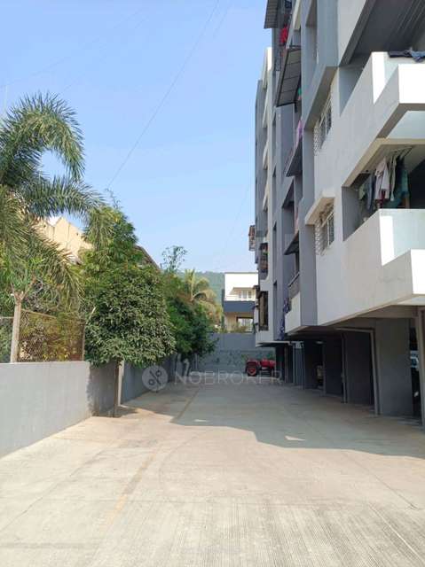 1 BHK Flat In Shreeji Silvana for Lease  In Somatane
