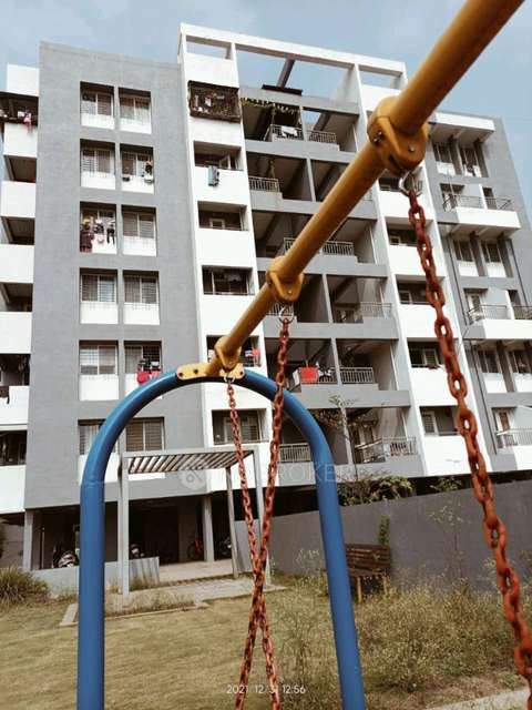 1 BHK Flat In Shreeji Silvana for Lease  In Somatane