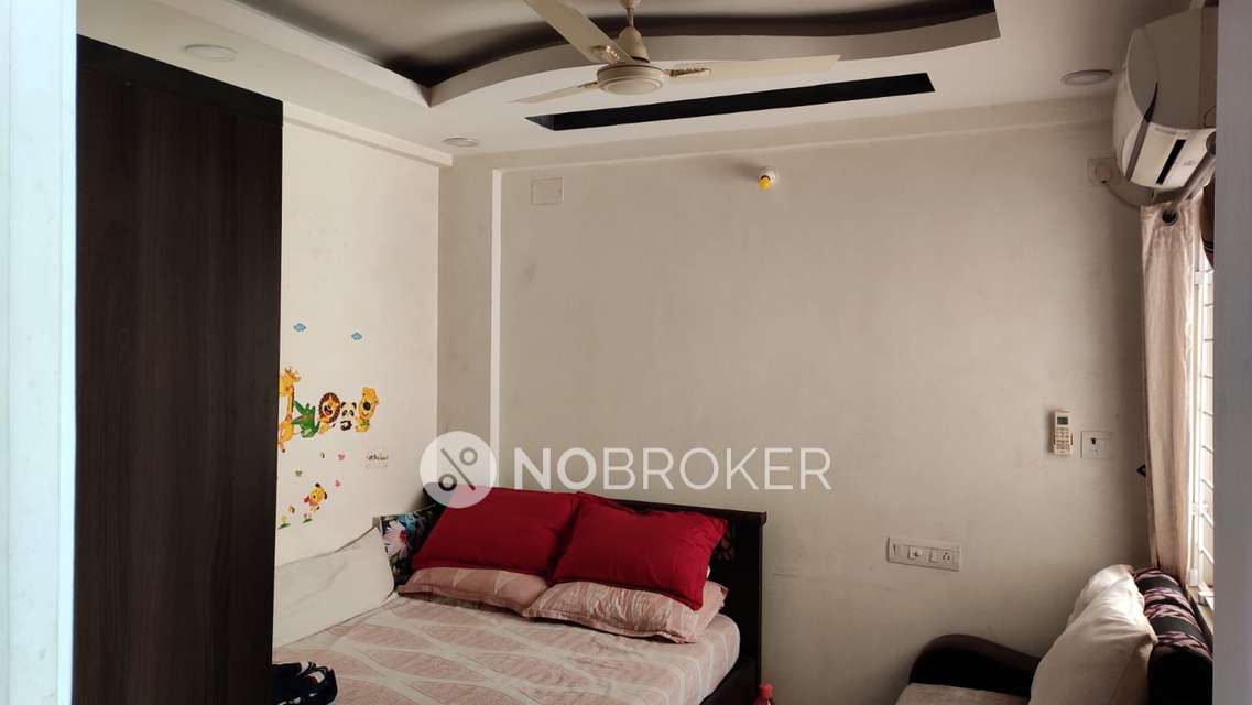 2 BHK Flat In Amarprakash Temple Wave For Sale  In Kundrathur