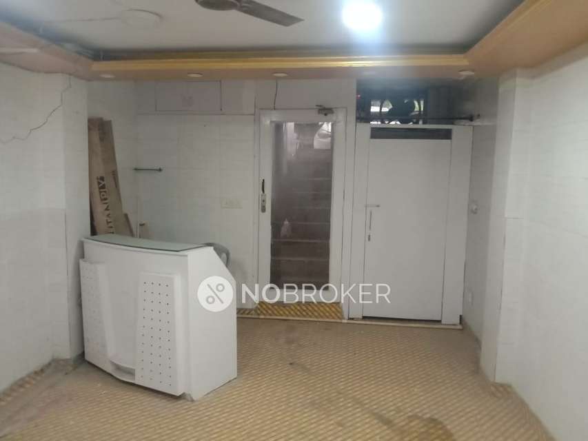 3 BHK Flat In Builder Floor  For Sale  In Jeewan Nagar